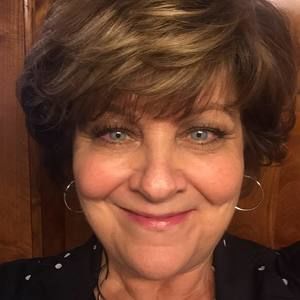 Meet your Posher, Roxanne